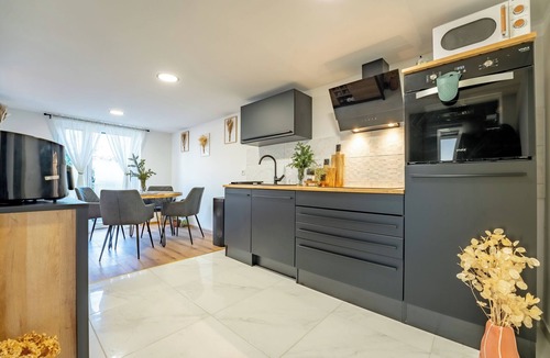 Kapela House | Charming house in beautiful Stanići with fitness room, WiFi, AC