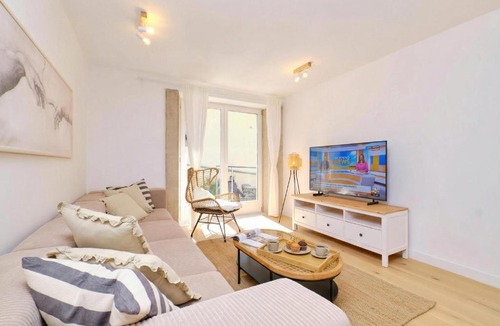 Cove Murtar Apartment | Charming Island Villa Alba - Happy Rentals