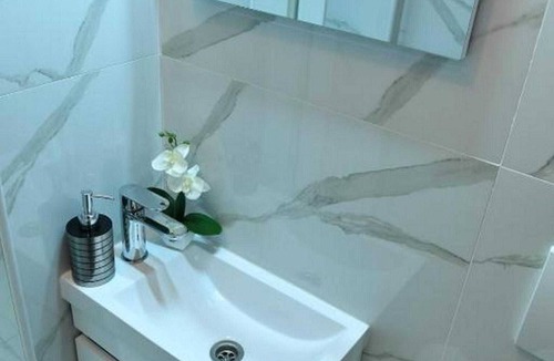 Sinj Apartment | Charming Sinj Town Studio Apartments - Studio Apartments