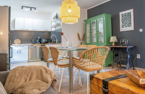Sestanovac House | Charming village house in serene countryside