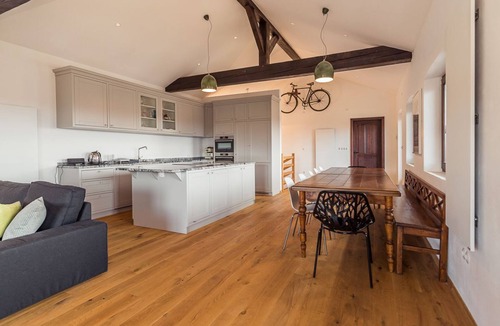 Brda House | Cherry Orchard House, Karst Region - Spacious house with wonderful views over vineyards.
