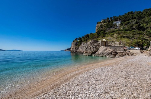 Martina Apartment | Chic and Cozy Brsec Apartment with Sea View - Two Bedroom Apartment with Sea View