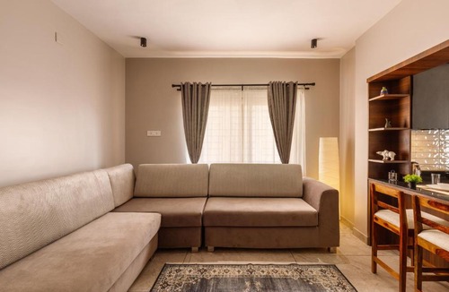 Domlur Apartment | CityHaus by RedOlive 2BHK IndiranagarNr Manipal