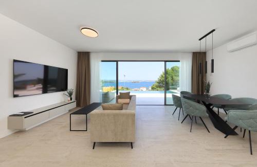 Kraj Villa | Cloud 9 D3