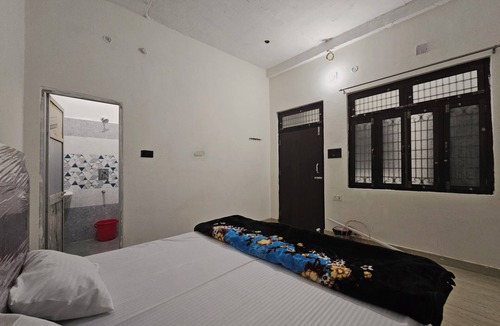 Faizabad Bed & Breakfast | Come Shree Nilyam Located in the heart of Ayodhya!