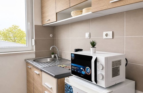 New Belgrade Apartment | Comfortable 2Br Apartment near Airport Belgrade