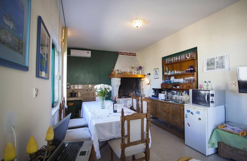 Bidol Apartment | Comfortable apartment with terrace in Bidol