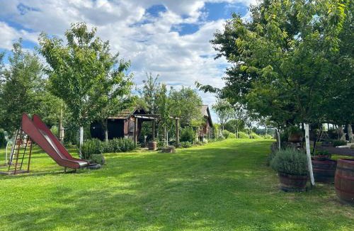 Kutina House | Comfortable Bungalow in Kutina with Private Garden