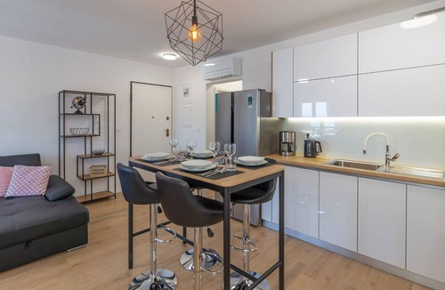 Mejasi Apartment | Comfortable, contemporary furnished apartment close to the center of Split.