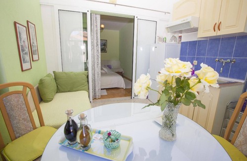 Bidol Apartment | Comfortable holiday apartment with a balcony