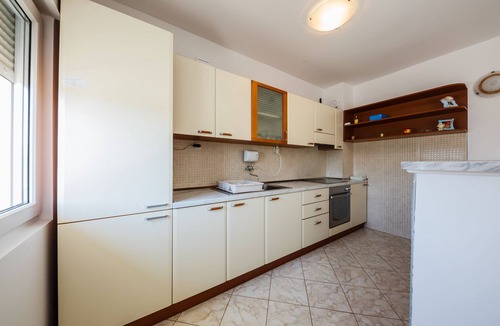 Civljane House | Comfortable villa with heated pool