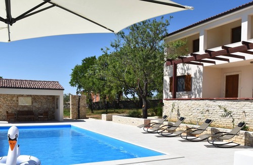 Slivnica Cabin | Comfortable villa with a panoramic view and private pool, near Zadar