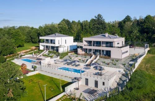 Sveta Nedelja Villa | Complex Alca