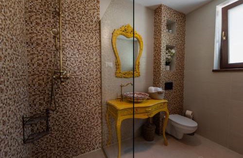 Poienarii de Muscel House | Conacul SofRa