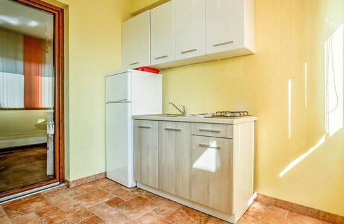 Tar Apartment | Cosy apartment for 2 people with WIFI, A/C, pool and TV