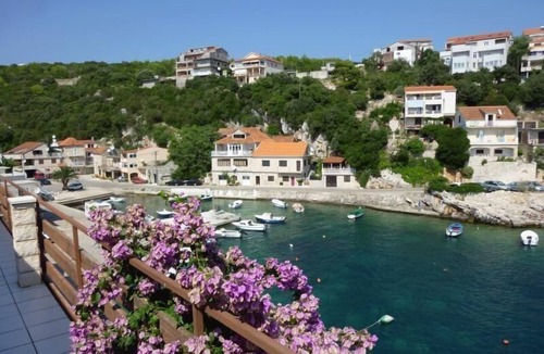 Zavalatica Apartment | Cosy holiday flat Luka