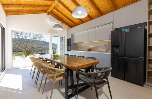 Ljubitovica House | Cottage "Lazy Day Oasis" mit Whirlpool by Interhome