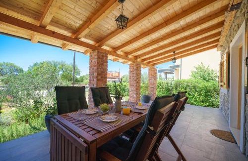 Ladevci House | Country House Frane near Krka Waterfalls & Šibenik