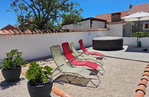 Ladevci House | Country House Frane near Krka Waterfalls & Šibenik