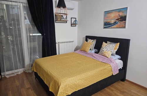 Ilidza Apartment | Cozy 1-bedroom apartment in fantastic Sarajevo with AC