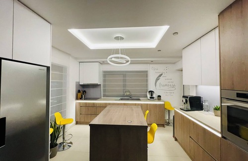 Cata House | Cozy 3-bedroom house in gorgeous Holbav with AC and fireplace for relaxing stays
