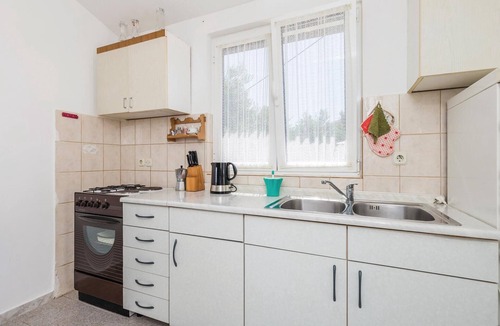 Barbat na Rabu Apartment | Cozy apartment in Barbat with swimming pool