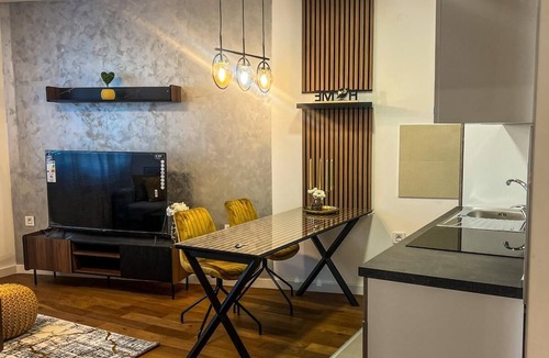 Novi Sad Apartment | Cozy apartment in charming Novi Sad with AC