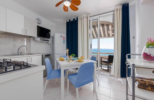 Kosljun Apartment | Cozy apartment in Kosljun with WiFi