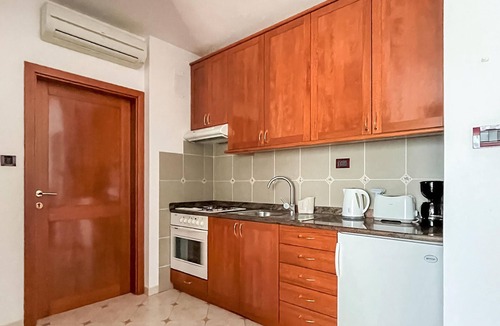 Kukci Apartment | Cozy apartment in Kukci with swimming pool