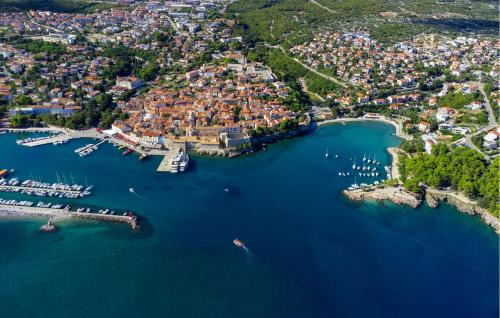 Cizici Apartment | Cozy Apartment In Malinska