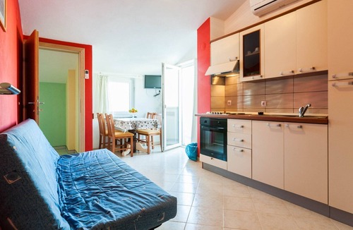Vinjerac Apartment | Cozy Apartments in Zadar with Sea and Mountain Views - Studio Apartment (owner 2)