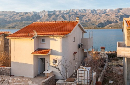Vinjerac Apartment | Cozy Apartments in Zadar with Sea and Mountain Views - Studio Apartment with Mountain View (owner 4)