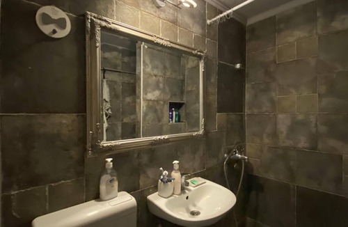 Banovo brdo Apartment | Cozy & artistic designer loft by Ada Lake with free parking on premises