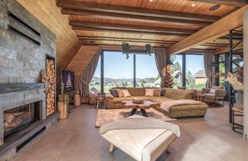Ravna Gora Ski Chalet | Cozy Chalet Forest Hill