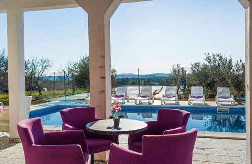 Cista Velika House | Cozy home in Cista Velika with WiFi