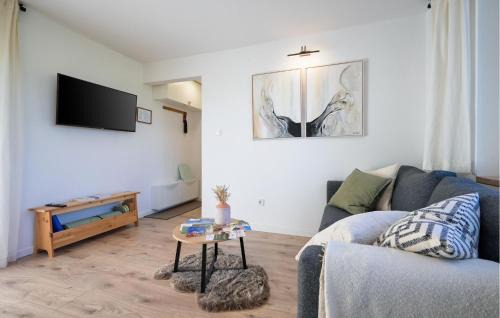 Cazma House | Cozy Home In Grabovnica With Wifi