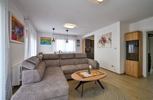 Hrascina House | Cozy home in Husinec with sauna