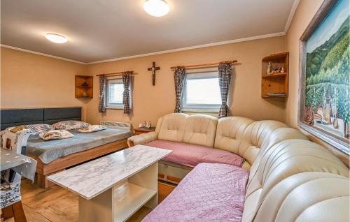Varazdinske Toplice House | Cozy Home In Leskovec Toplicki