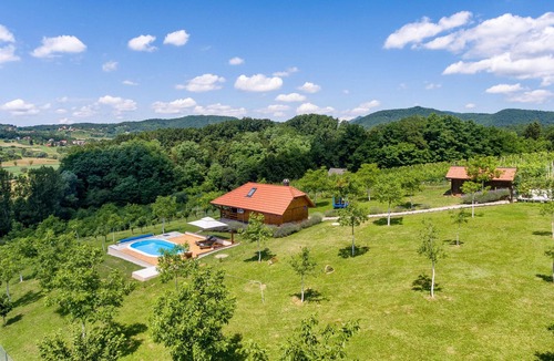 Lepoglava House | Cozy home in Lepoglava with sauna