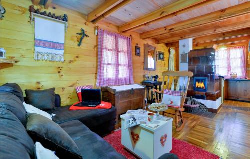 Lepoglava House | Cozy Home In Lepoglava With Sauna
