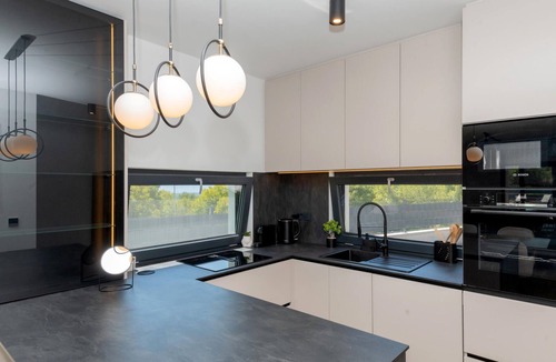 Lovrec House | Cozy home in Lovrec with private swimming pool, can be inside or outside