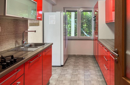 Vardica House | Cozy home in Vardica with sauna