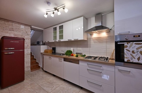 Vinica House | Cozy home in Vinica Breg with sauna