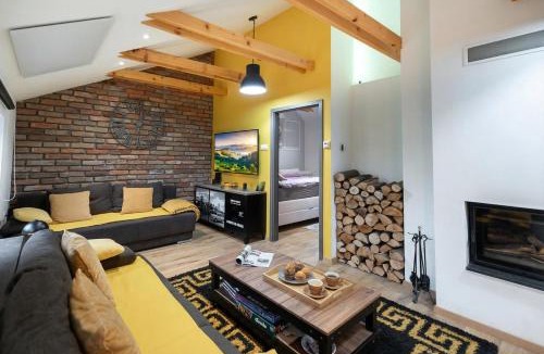Jalzabet House | Cozy House In Nature With Hot Tub - Happy Rentals