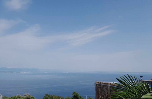Liganj Apartment | Cozy Lovran Apartment with Private Pool and Sea View - One Bedroom Apartment