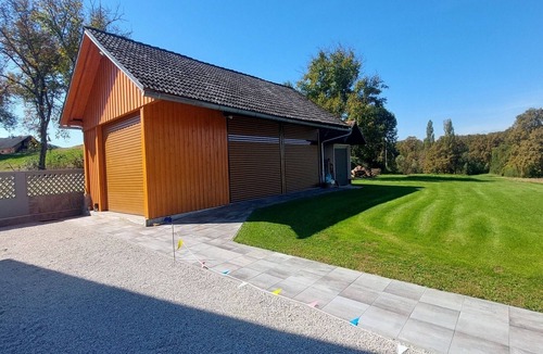 Cerklje ob Krki House | Cozy Luxe Holiday Home with Natural Thermal Bath - Seven Bedroom Holiday Home