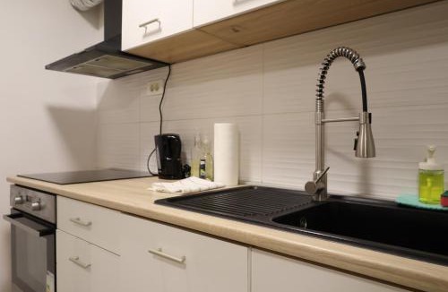 Sesvete Apartment | Cozy Studio in Downtown Sesvete
