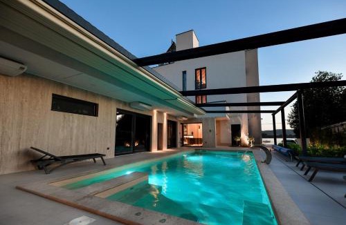 Turanj Apartment | CROWONDER Apartments & Rooms OAZA with heated Swimming Pool and Sauna