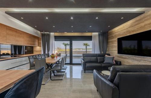 Privlaka Villa | CROWONDER Villa Travera 2 with Heated Swimming Pool - CROWONDER LUXURY RENT