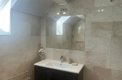 Turda Villa | Crystal Salin